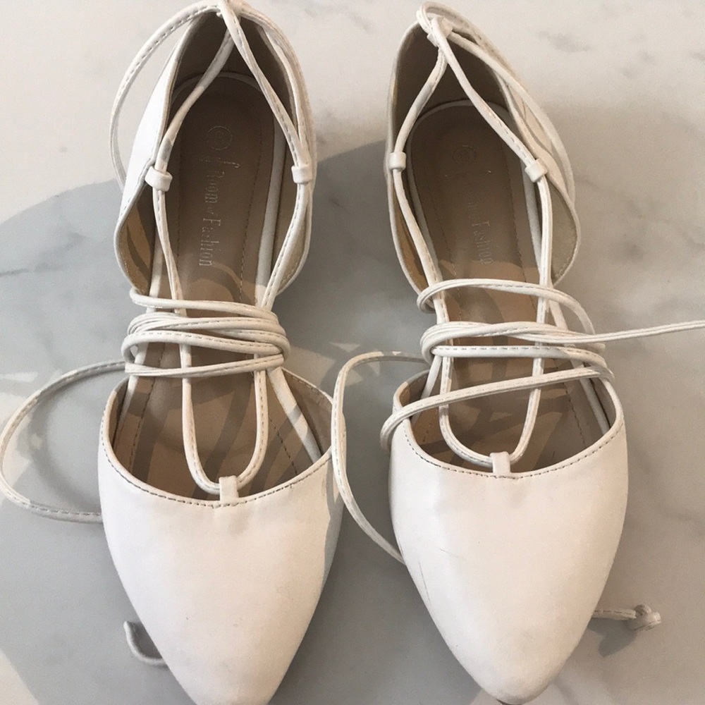 wrap up closed toe shoes
